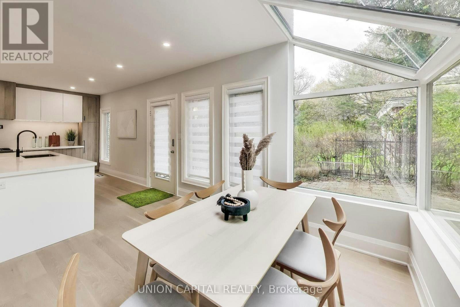 58 Forsyth Avenue N, Hamilton, ON, L8S 4E3 - 5