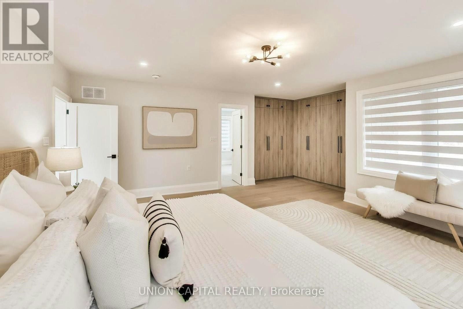 58 Forsyth Avenue N, Hamilton, ON, L8S 4E3 - 24