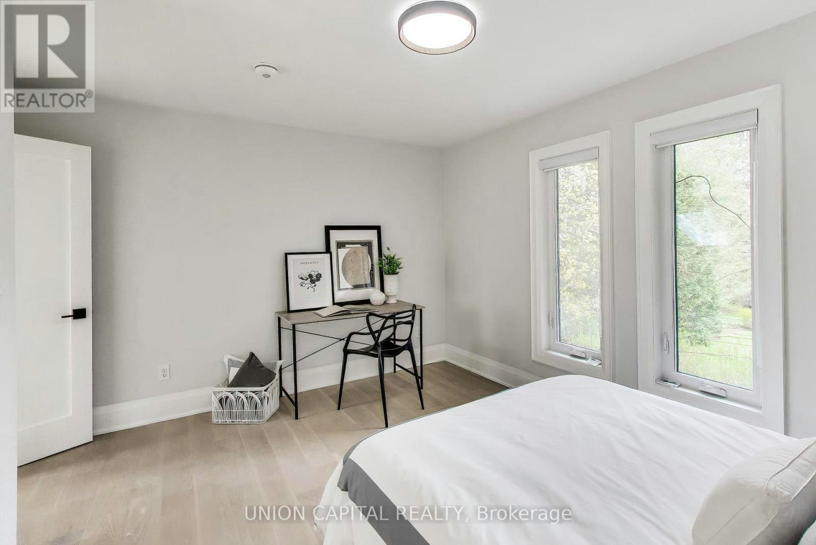 58 Forsyth Avenue N, Hamilton, ON, L8S 4E3 - 30