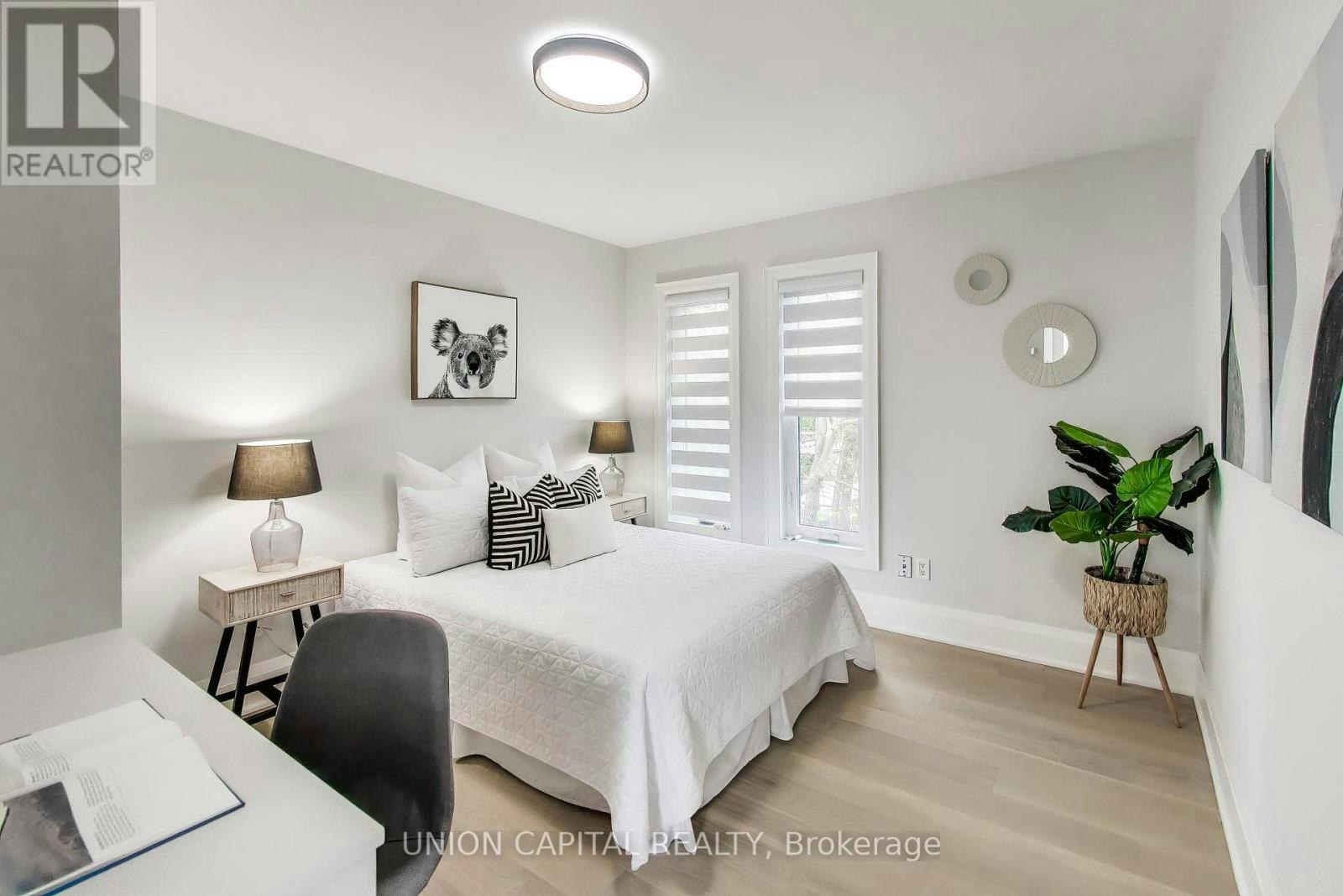 58 Forsyth Avenue N, Hamilton, ON, L8S 4E3 - 32