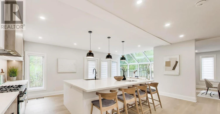 58 Forsyth Avenue N, Hamilton, ON, L8S 4E3 - 3