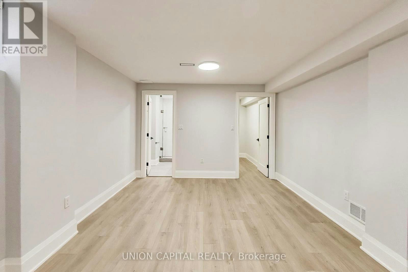 58 Forsyth Avenue N, Hamilton, ON, L8S 4E3 - 43