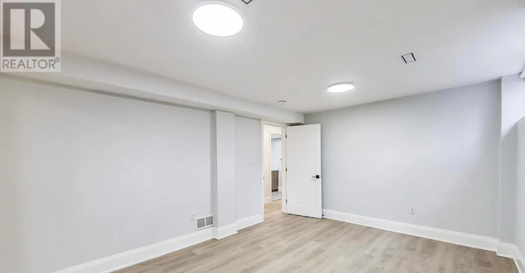 58 Forsyth Avenue N, Hamilton, ON, L8S 4E3 - 44