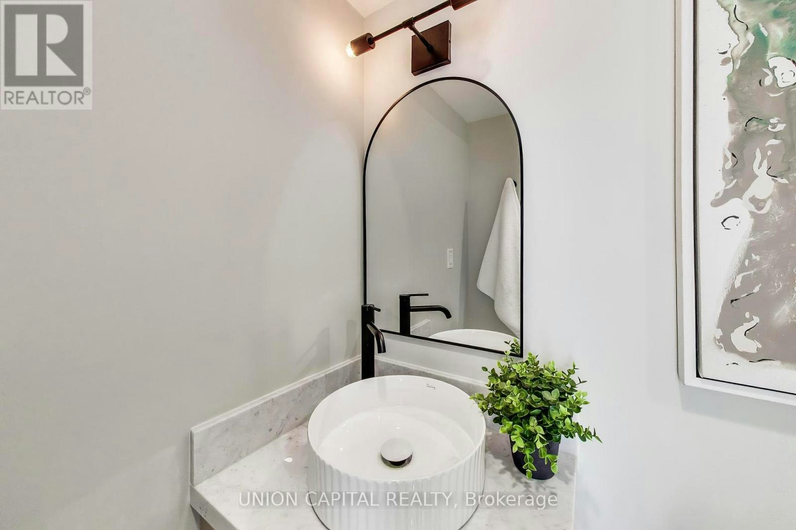 58 Forsyth Avenue N, Hamilton, ON, L8S 4E3 - 37