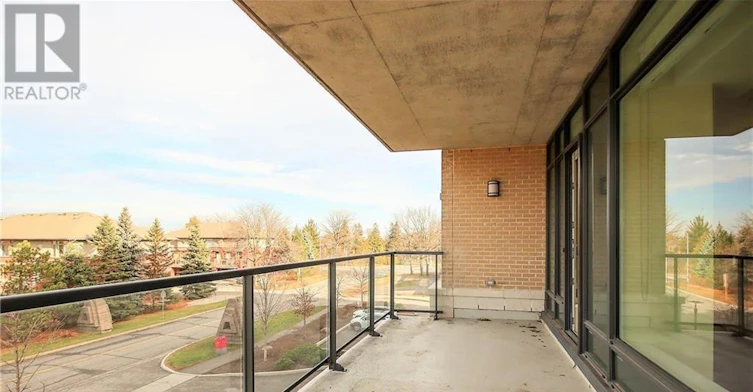 304-2 The Parkway, Ottawa, ON, K2K 0J4 - 30