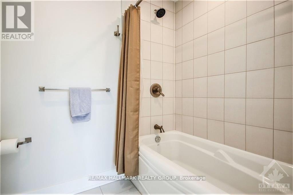 304-2 The Parkway, Ottawa, ON, K2K 0J4 - 28