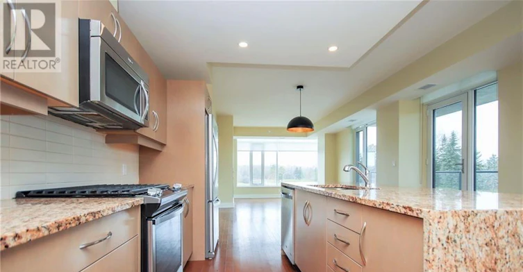 304-2 The Parkway, Ottawa, ON, K2K 0J4 - 11