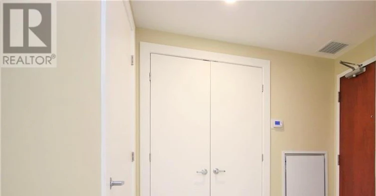 304-2 The Parkway, Ottawa, ON, K2K 0J4 - 6