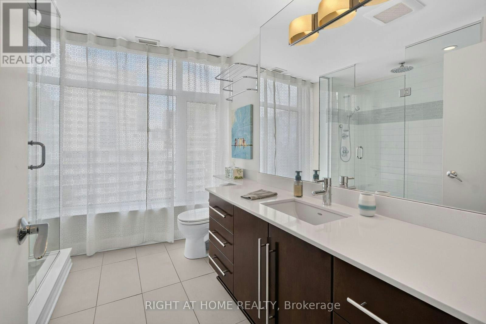 1116-235 Kent Street, Ottawa, ON, K2P 1Z9 - 39