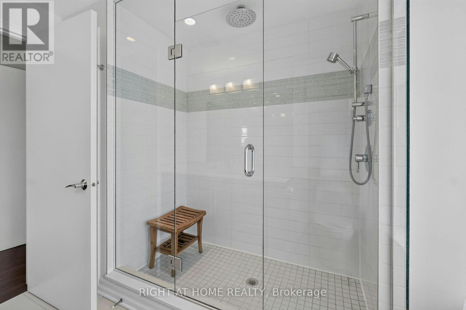 1116-235 Kent Street, Ottawa, ON, K2P 1Z9 - 42