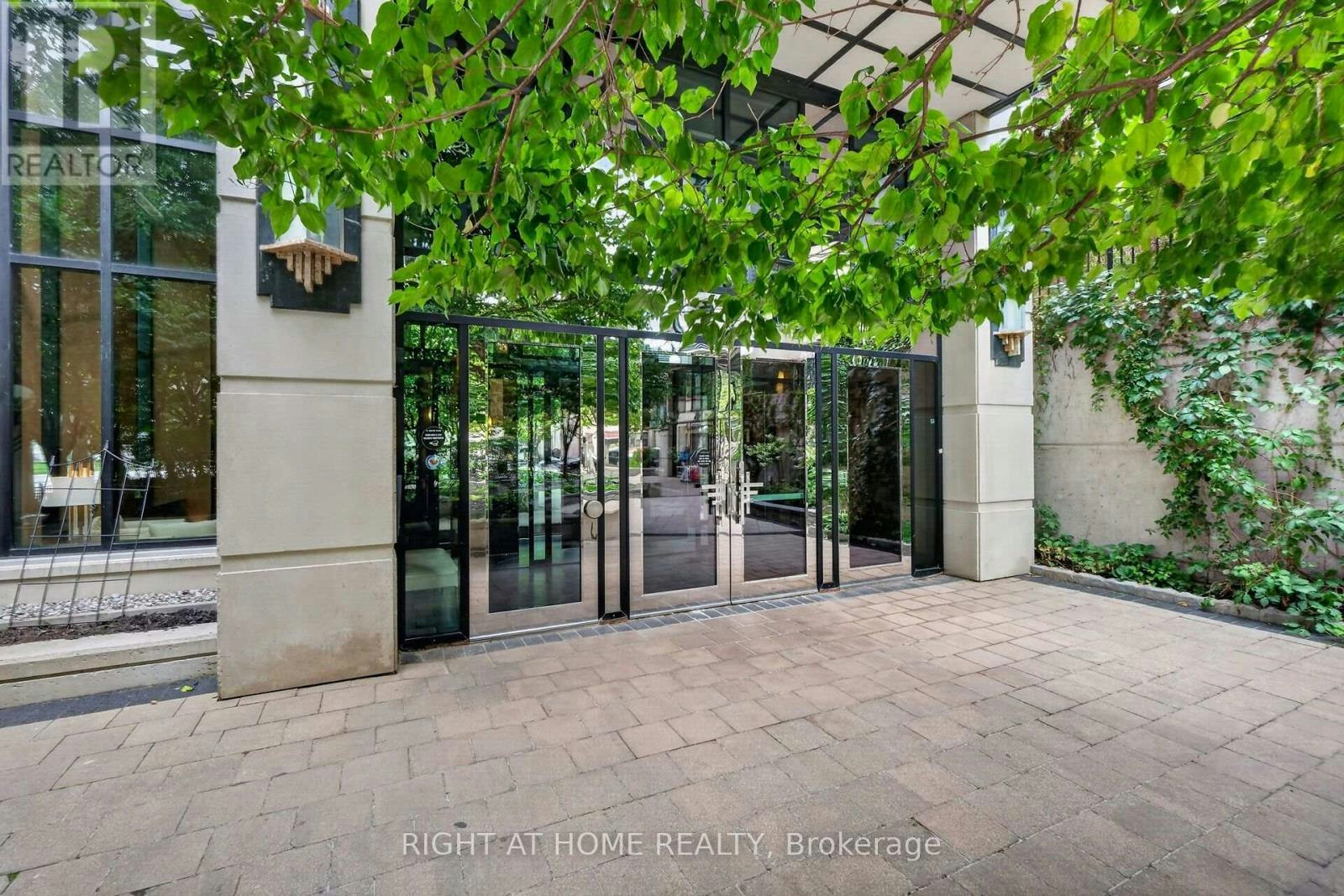 1116-235 Kent Street, Ottawa, ON, K2P 1Z9 - 4