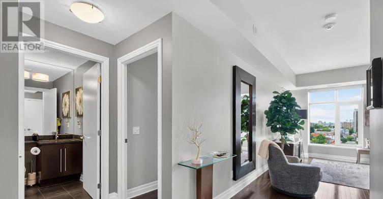 1116-235 Kent Street, Ottawa, ON, K2P 1Z9 - 7