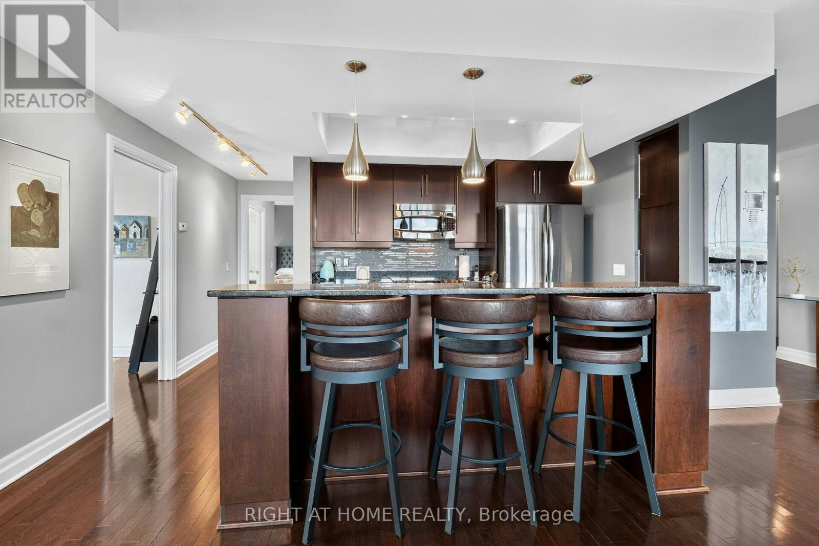 1116-235 Kent Street, Ottawa, ON, K2P 1Z9 - 19