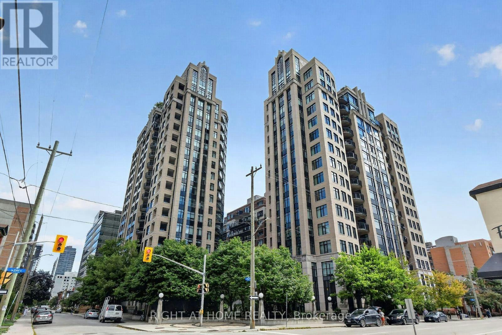 1116-235 Kent Street, Ottawa, ON, K2P 1Z9 - 2