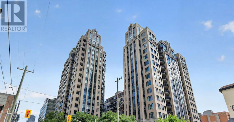 1116-235 Kent Street, Ottawa, ON, K2P 1Z9 - 2