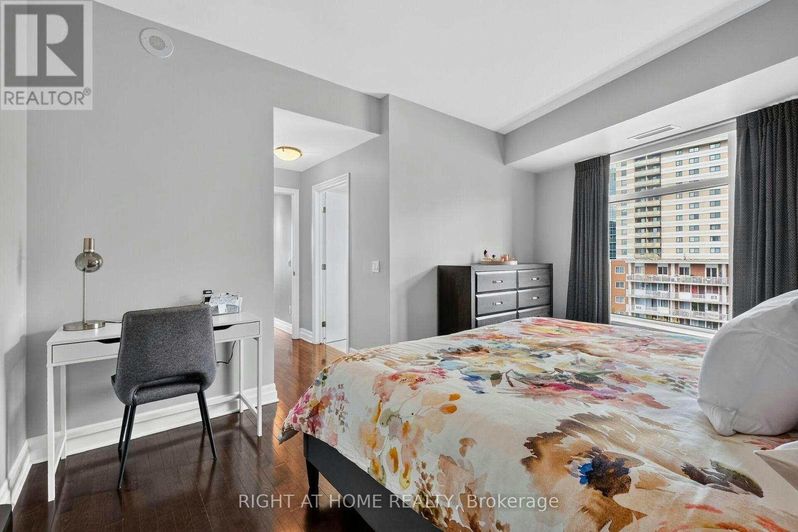 1116-235 Kent Street, Ottawa, ON, K2P 1Z9 - 37
