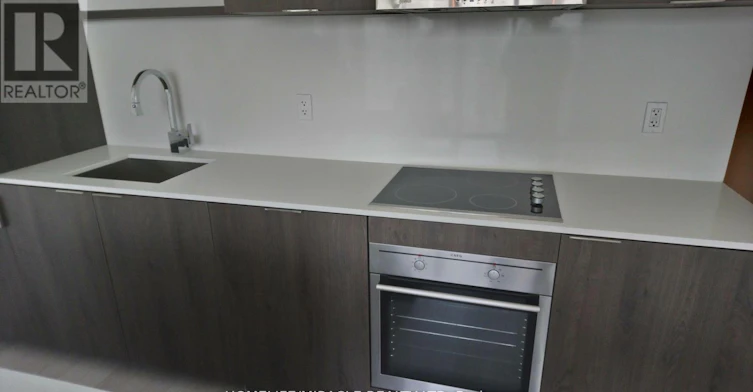 16 Bonnycastle Street, Toronto, ON, M5A 0C9 - 7