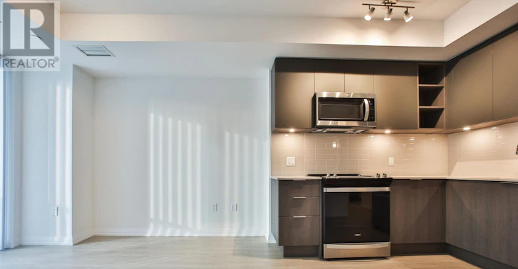 502-25 Holly Street, Toronto, ON, M4S 0E3 - 32