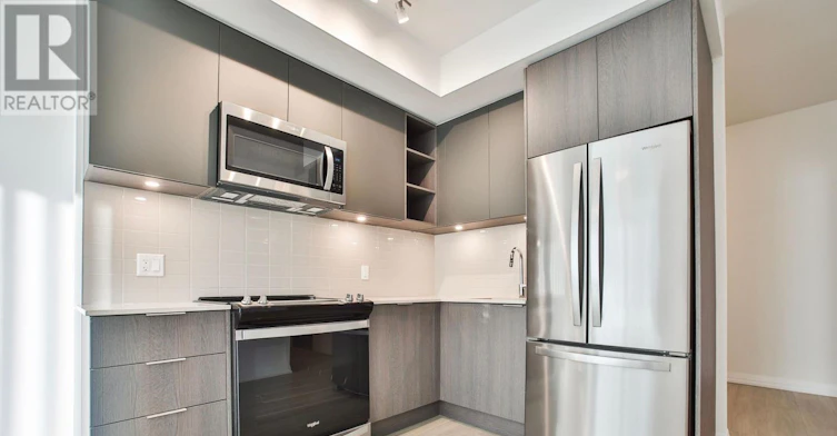 502-25 Holly Street, Toronto, ON, M4S 0E3