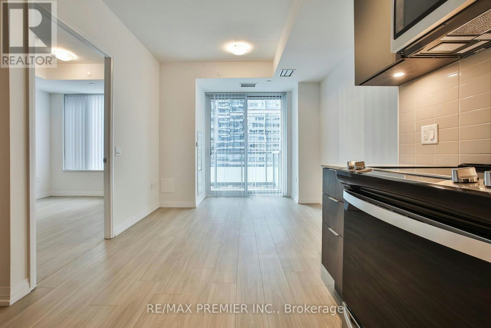 502-25 Holly Street, Toronto, ON, M4S 0E3 - 9