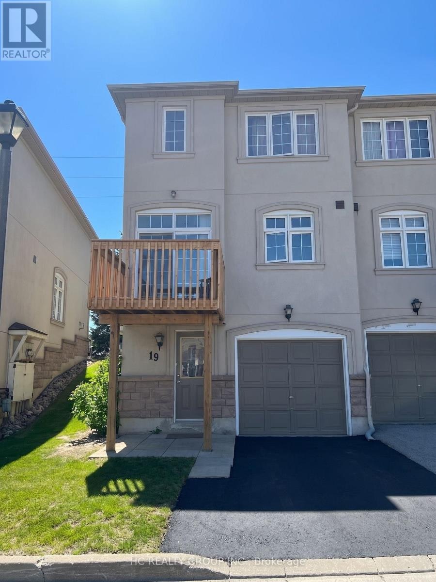 19-10 Post Oak Drive, Richmond Hill, ON, L4E 4H8