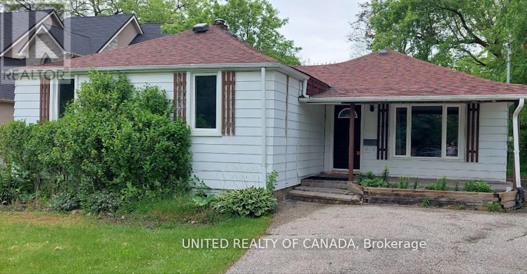 MAIN-126 Weldrick Road W, Richmond Hill, ON, L4C 3V1 - 3