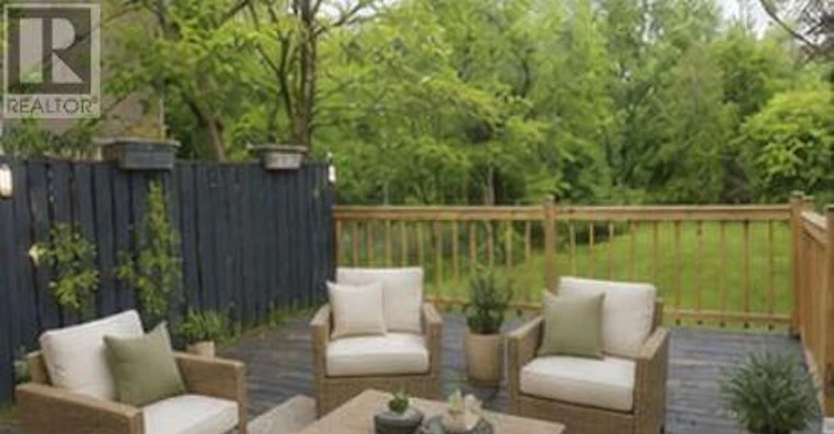 MAIN-126 Weldrick Road W, Richmond Hill, ON, L4C 3V1 - 20