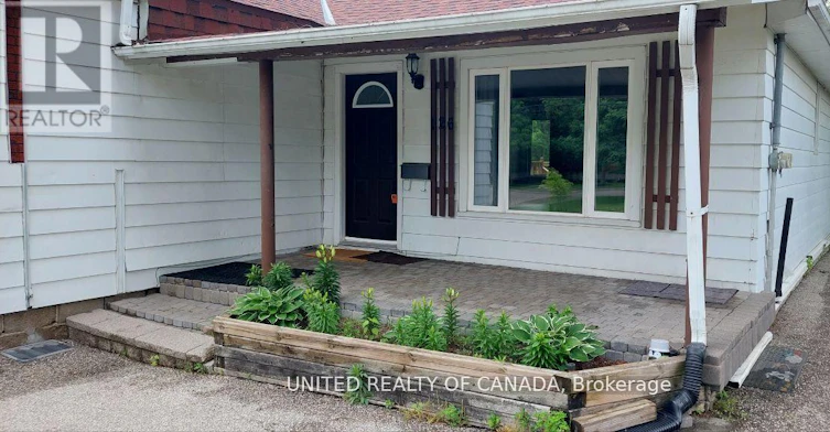 MAIN-126 Weldrick Road W, Richmond Hill, ON, L4C 3V1 - 4