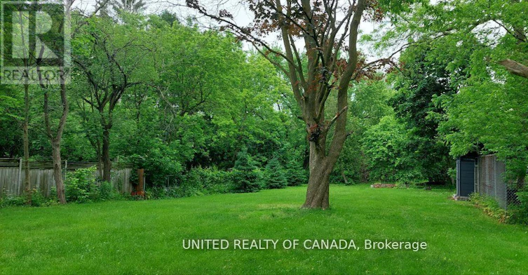 MAIN-126 Weldrick Road W, Richmond Hill, ON, L4C 3V1 - 25