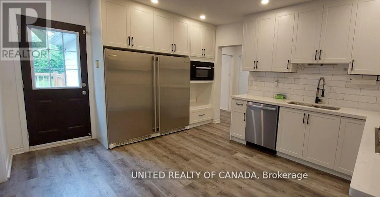 MAIN-126 Weldrick Road W, Richmond Hill, ON, L4C 3V1 - 15