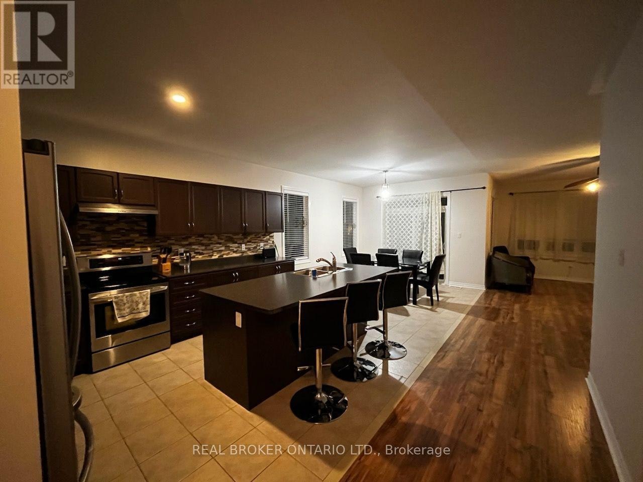 15 Leeward Circle, Wasaga Beach, ON, L9Z 0E9 - 2