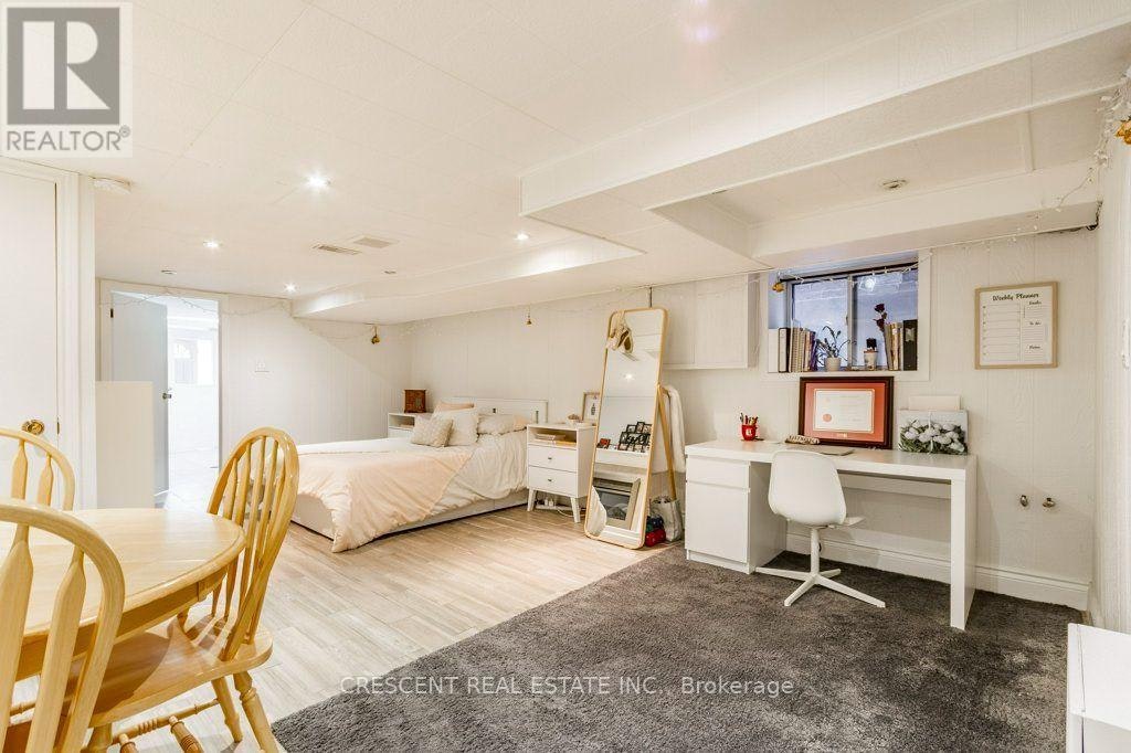 LOWER-603 Saint Clarens Avenue, Toronto, ON, M6H 3W8