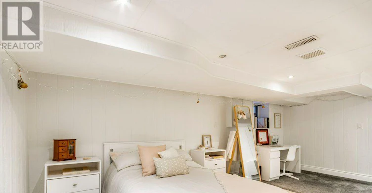 LOWER-603 Saint Clarens Avenue, Toronto, ON, M6H 3W8 - 3