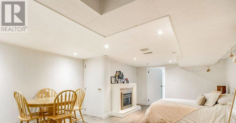 LOWER-603 Saint Clarens Avenue, Toronto, ON, M6H 3W8 - 8