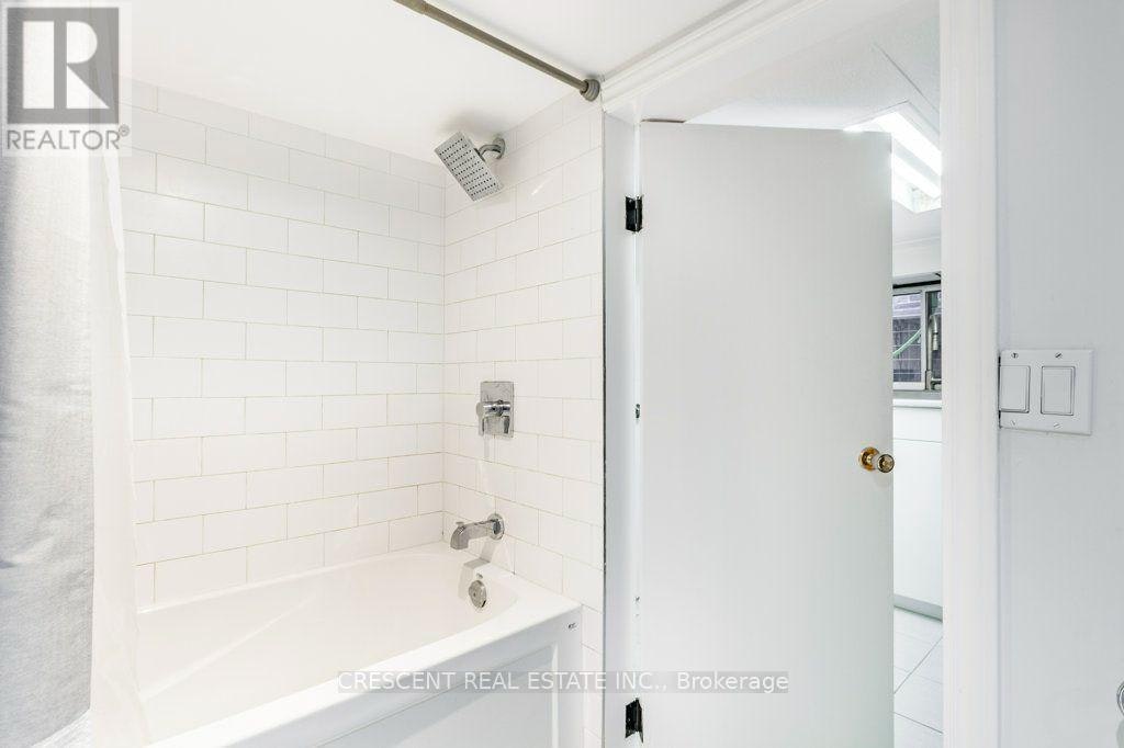 LOWER-603 Saint Clarens Avenue, Toronto, ON, M6H 3W8 - 14