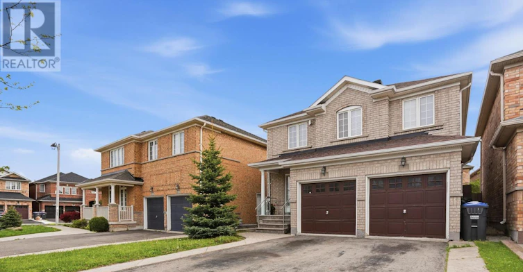 4 Cloverlawn Street, Brampton, ON, L7A 3X6 - 3