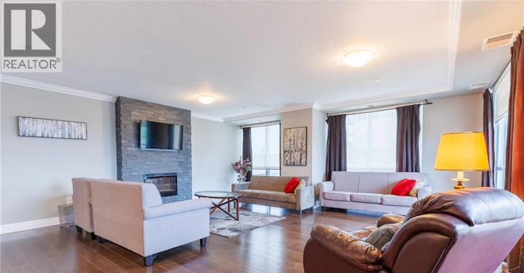 240 Villagewalk Boulevard, London, ON, N6G 0P6 - 11