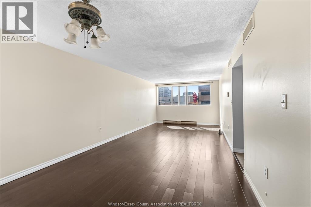 301-380 Pelissier Street, Windsor, ON, N9A 6V7 - 11