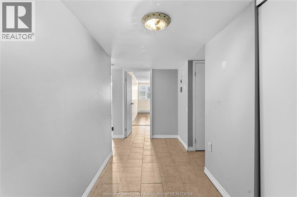 301-380 Pelissier Street, Windsor, ON, N9A 6V7 - 6