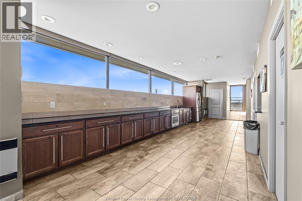 301-380 Pelissier Street, Windsor, ON, N9A 6V7 - 21