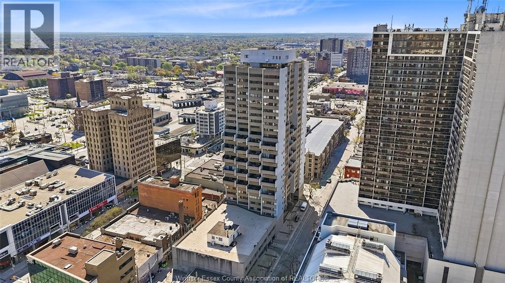 301-380 Pelissier Street, Windsor, ON, N9A 6V7 - 2