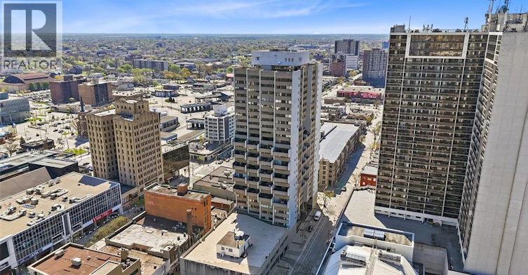 301-380 Pelissier Street, Windsor, ON, N9A 6V7 - 2