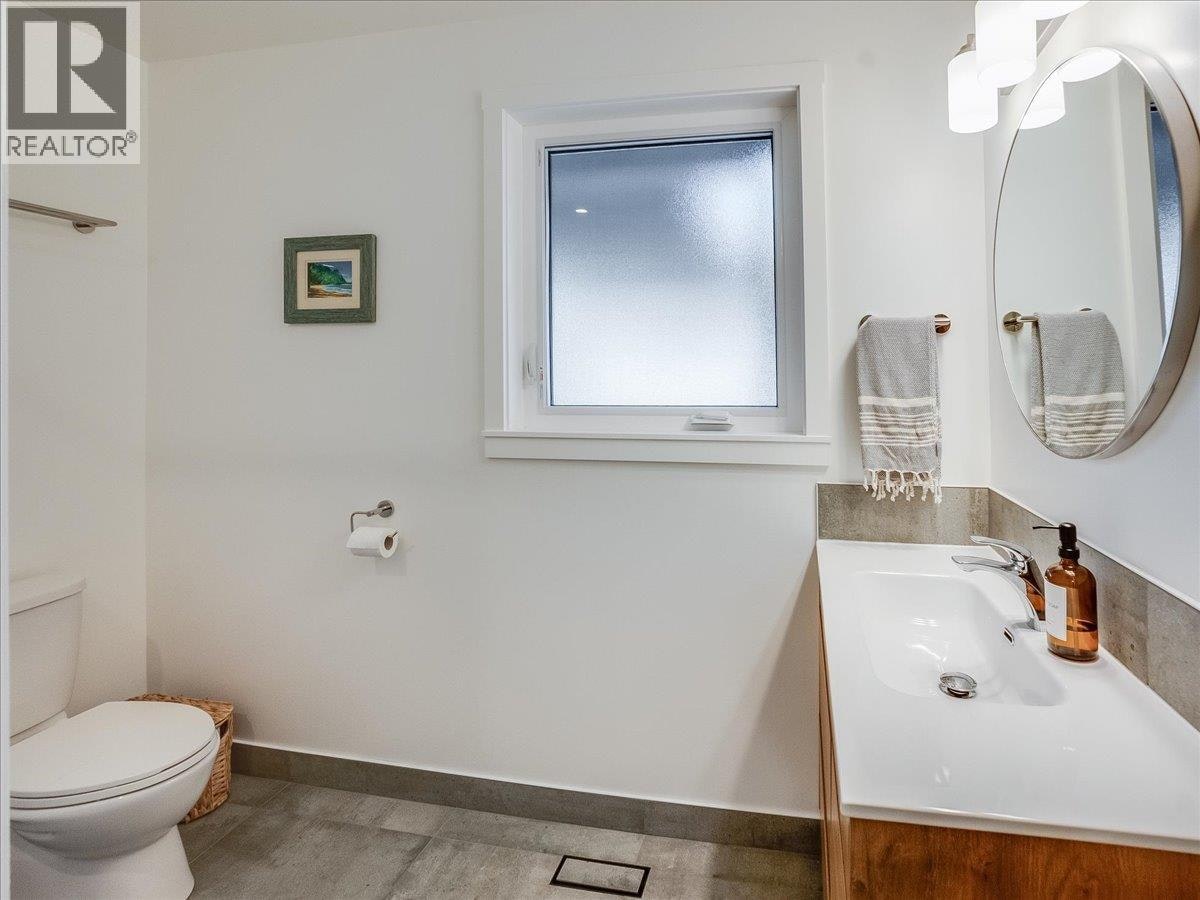 603 Delbruck Street, Nelson, BC, V1L 5L8 - 16