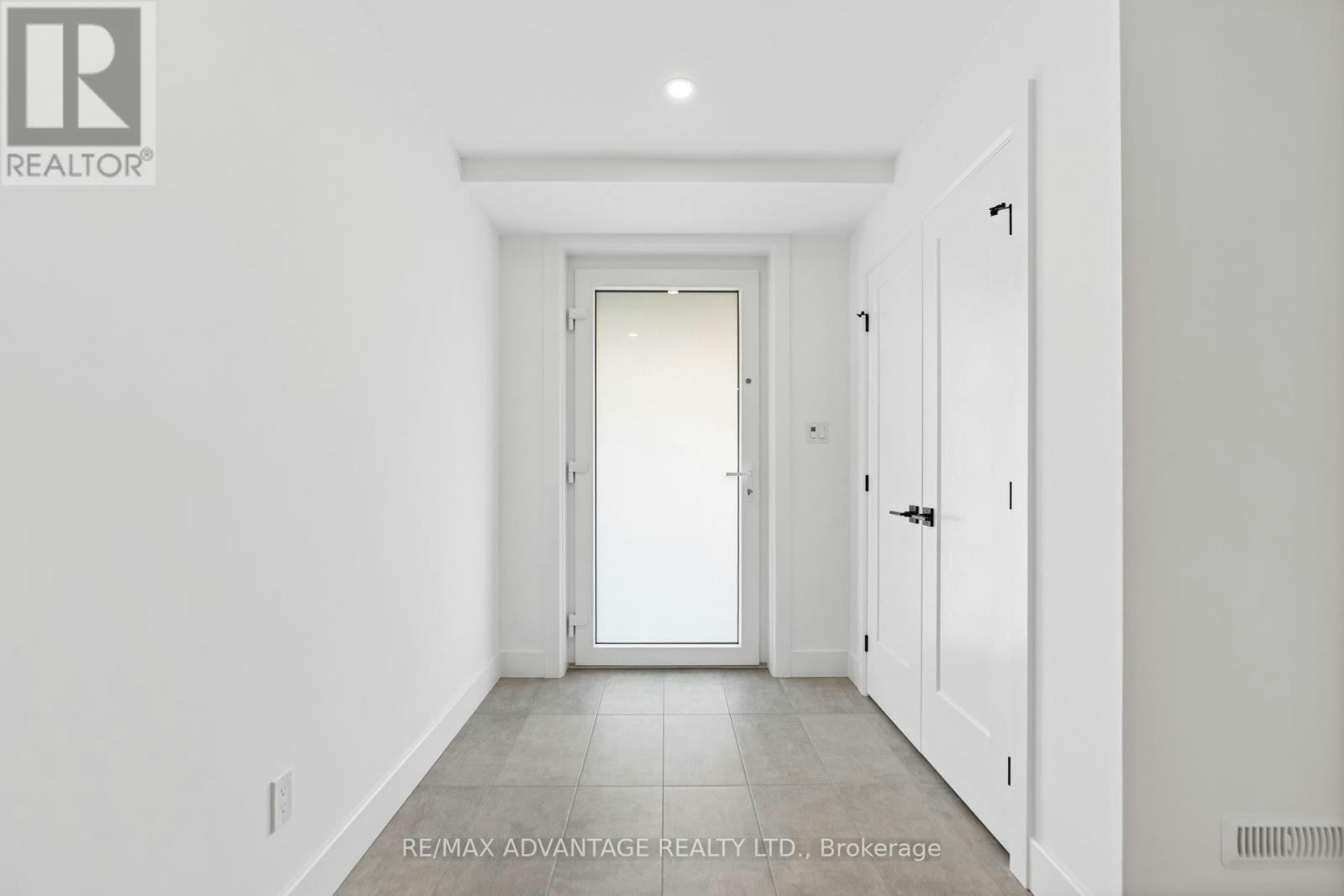3363 David Milne Way, London, ON, N6L 0B9 - 6