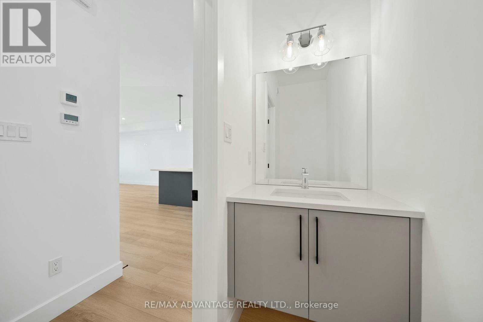 3363 David Milne Way, London, ON, N6L 0B9 - 8