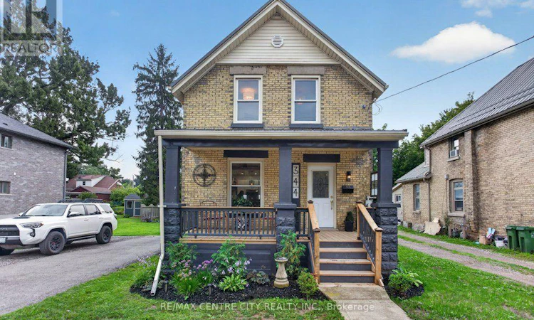 344 Wellington Street