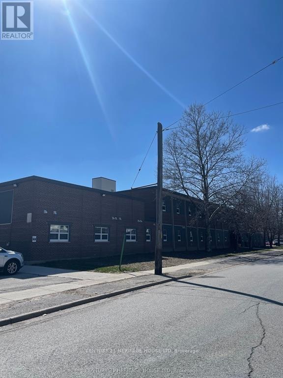 121-50 Scott Street, St. Thomas, ON, N5P 1K6
