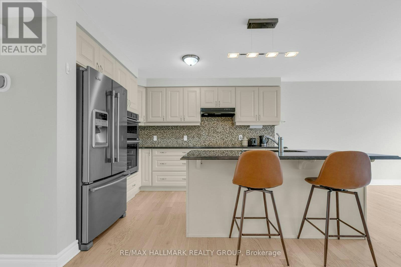 167 Gelderland Private, Ottawa, ON, K2V 0H8 - 7