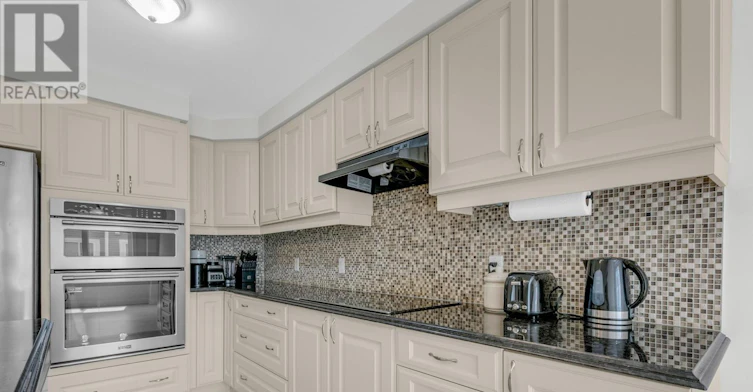 167 Gelderland Private, Ottawa, ON, K2V 0H8 - 11