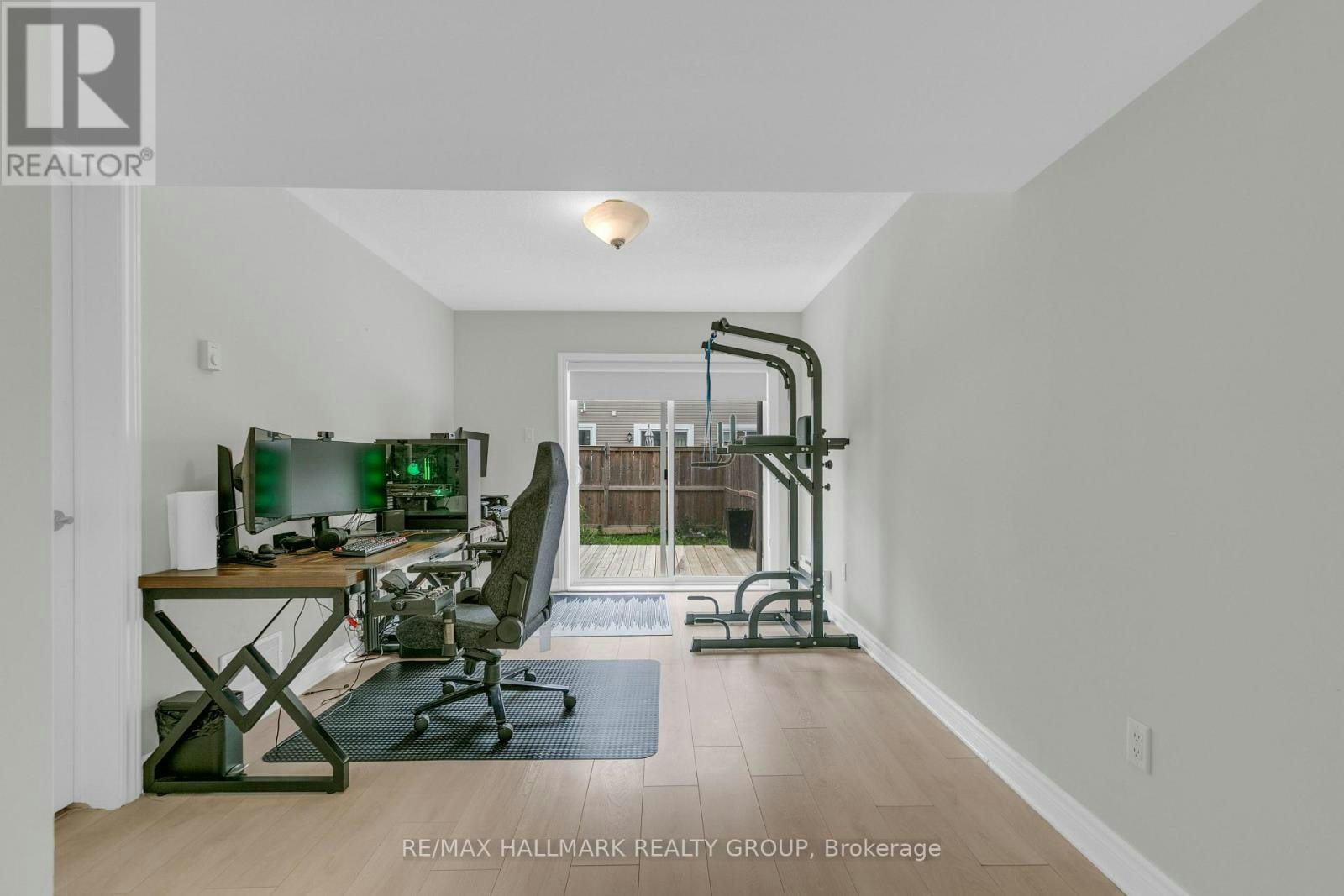 167 Gelderland Private, Ottawa, ON, K2V 0H8 - 2